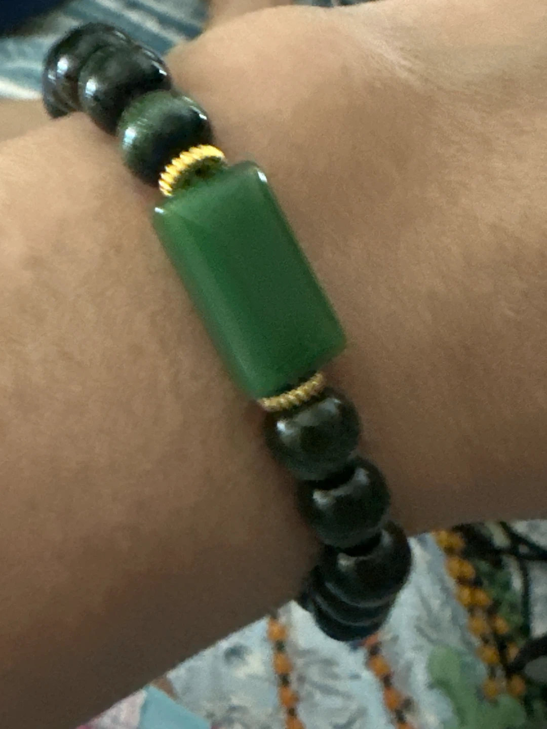 Green Jade Bead Bracelet with Center Piece