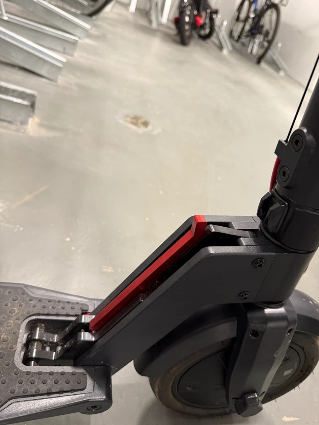 GOTRAX GXL V2 Electric Scooter – 25 km/h – Charger Included - photo 5