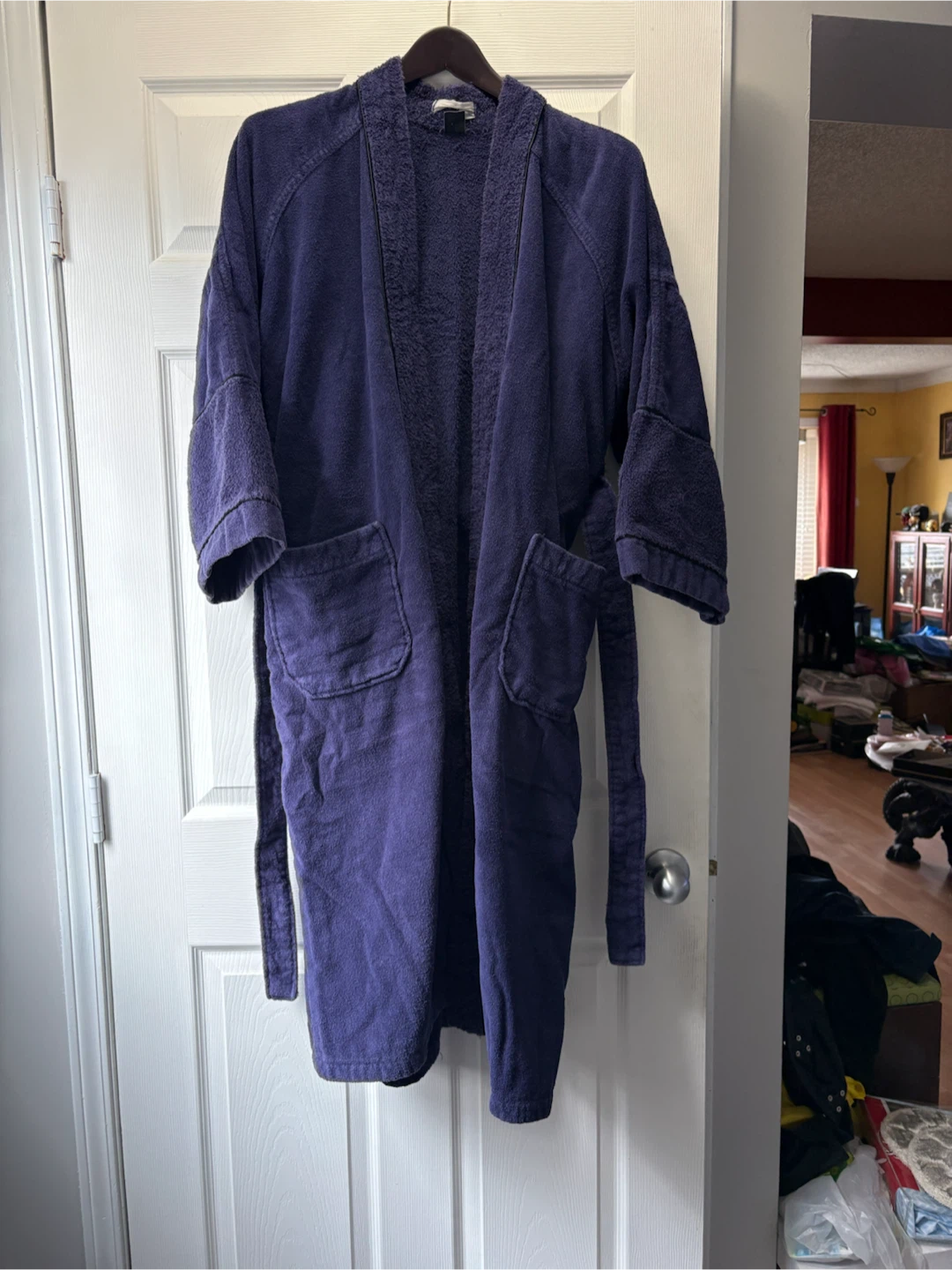 Men’s Robe/ House Coat Size Medium