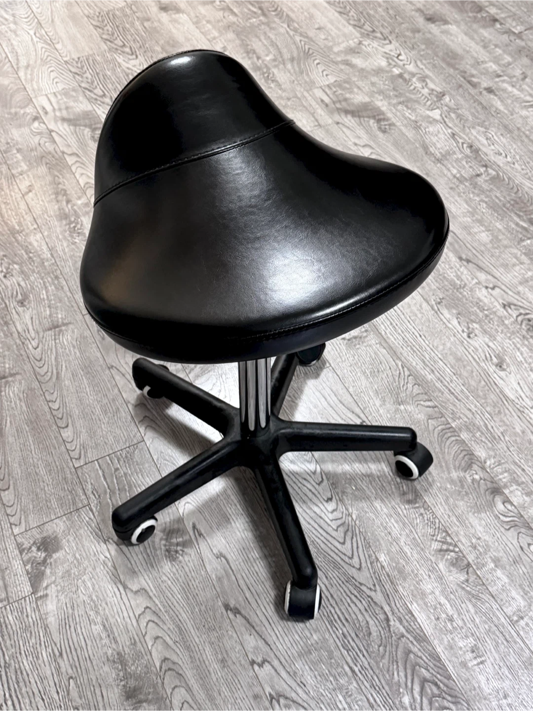 Master Massage Ergonomic Saddle Stool - photo 2