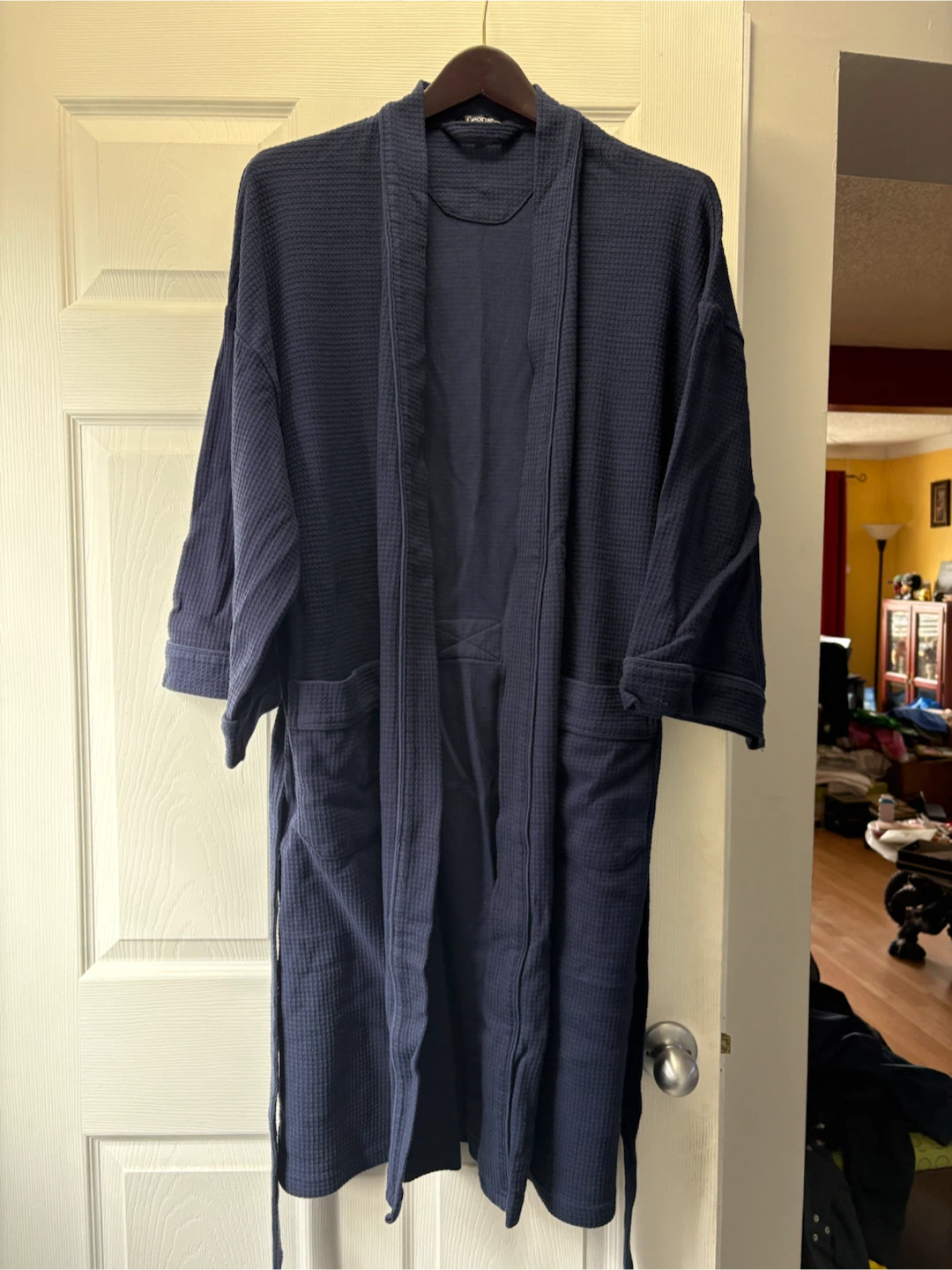 Men’s Robe/ House Coat Size Small/Medium