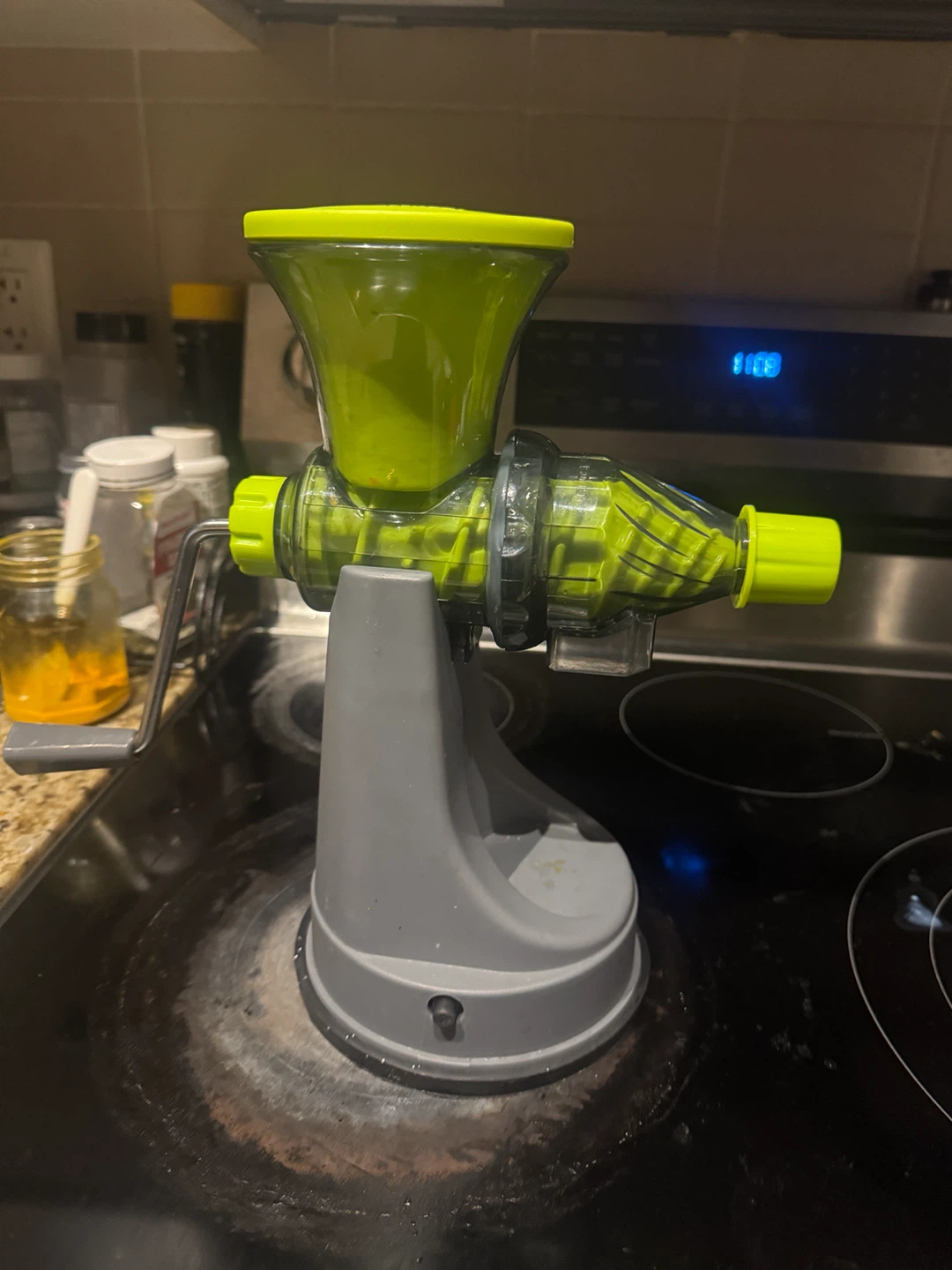 Manual Hand Crank Wheatgrass Juicer