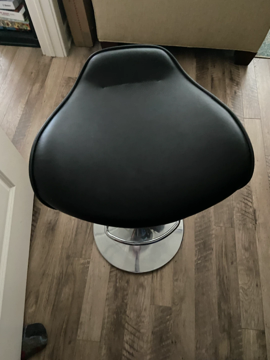 2 Bar Stools - photo 3