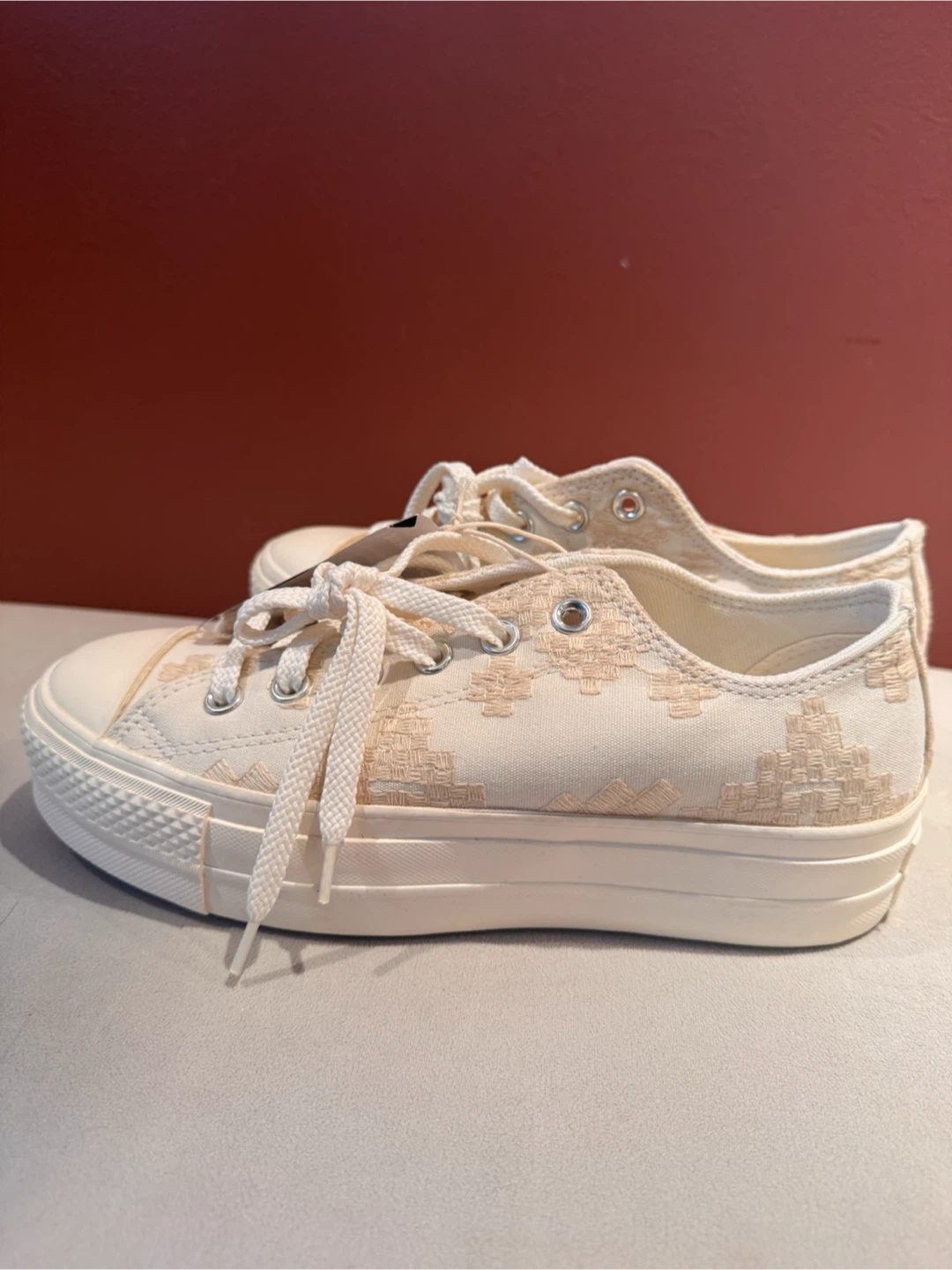 Converse All Star Platform Sneakers Cream Size 8 US - photo 2