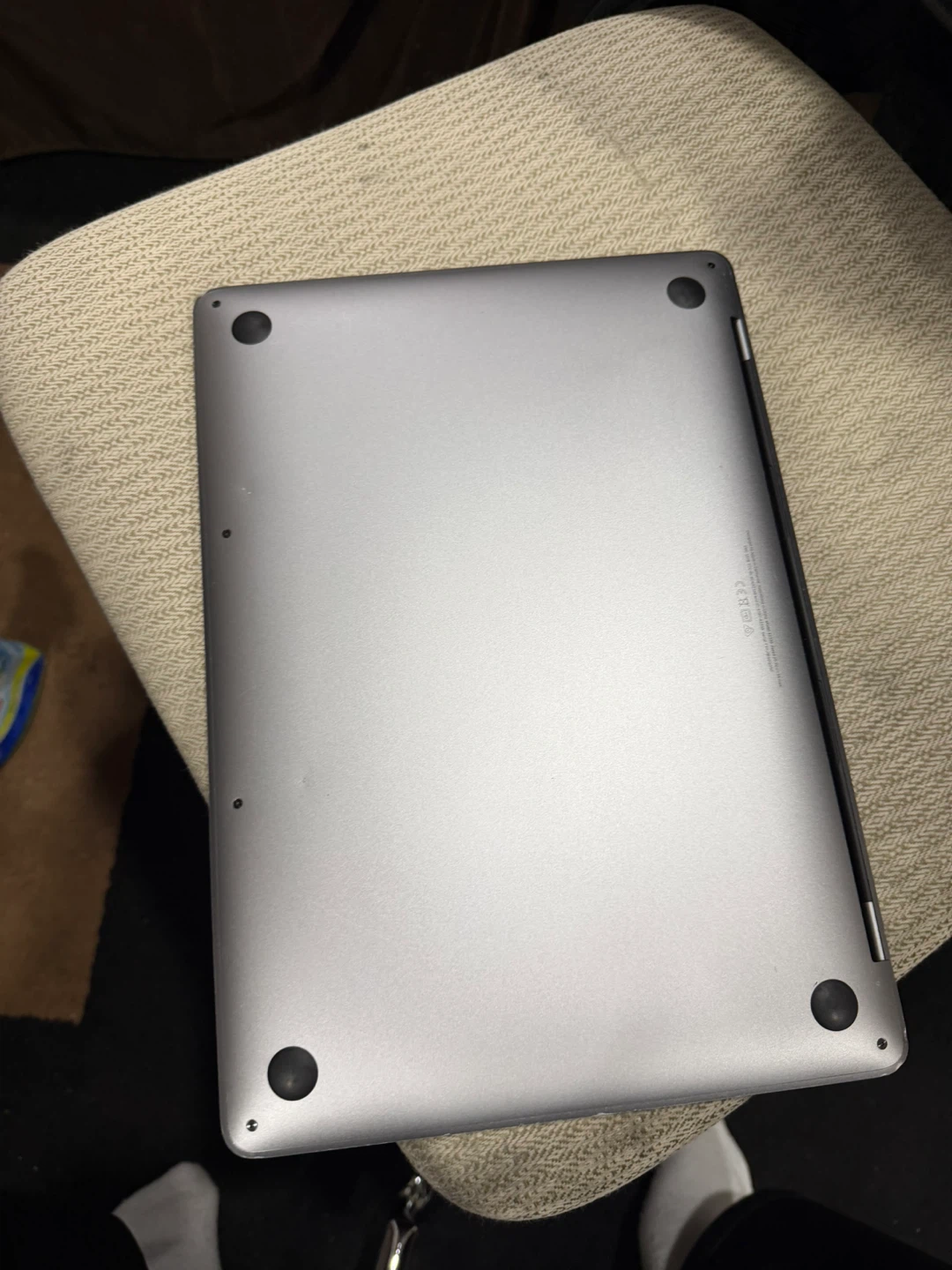 Apple MacBook Pro M1 2020 - 8GB RAM 256GB - photo 4