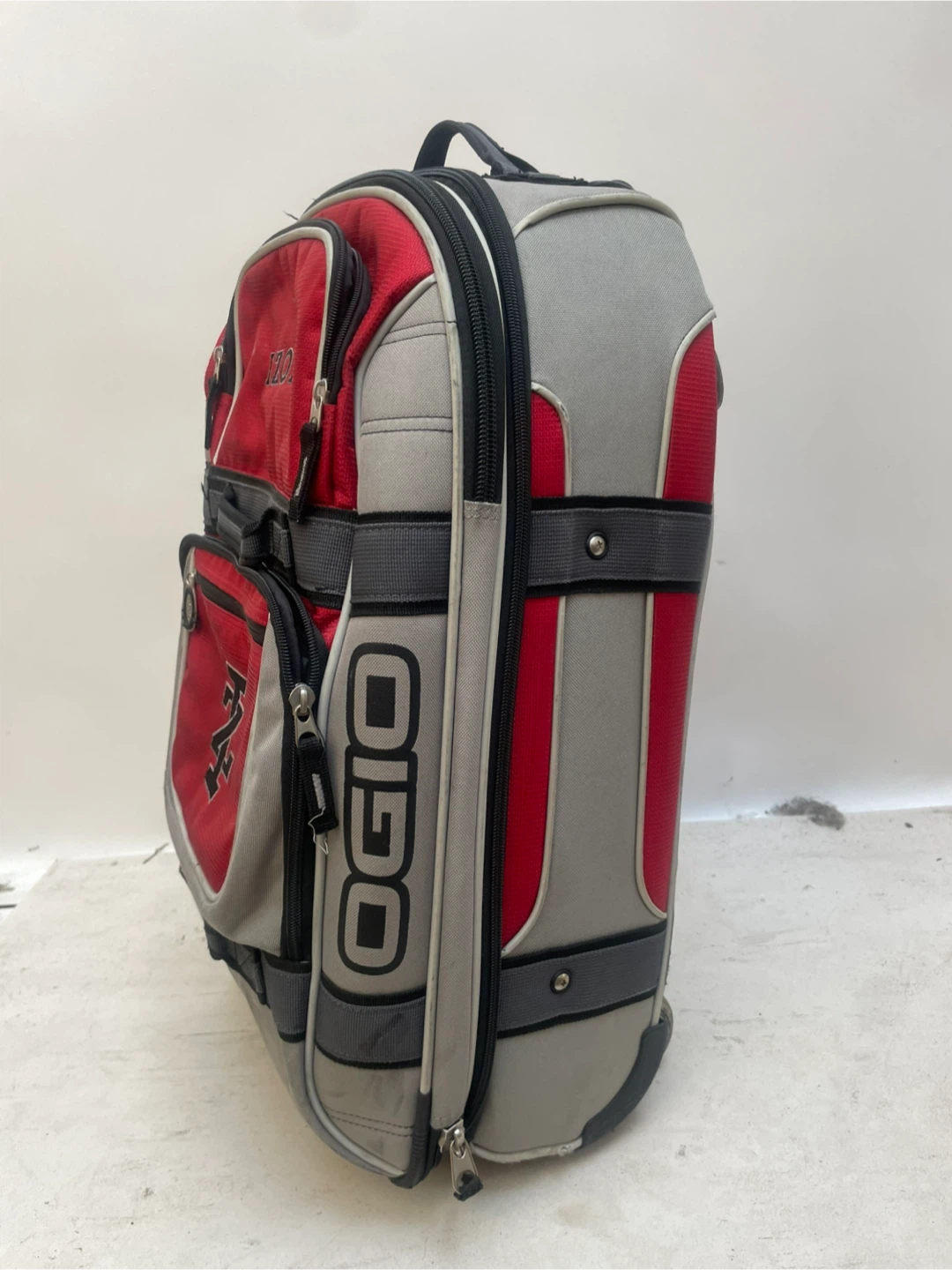 OGIO Izod Rolling Backpack - photo 2
