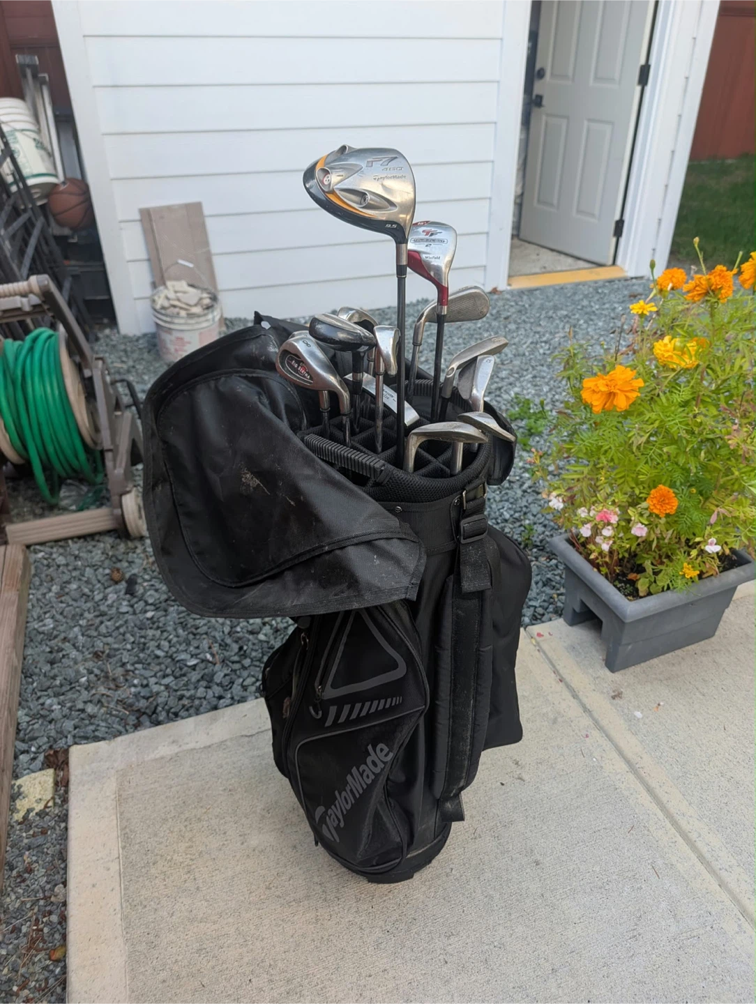 TaylorMade Golf Bag with Mixed Club Set - photo 2