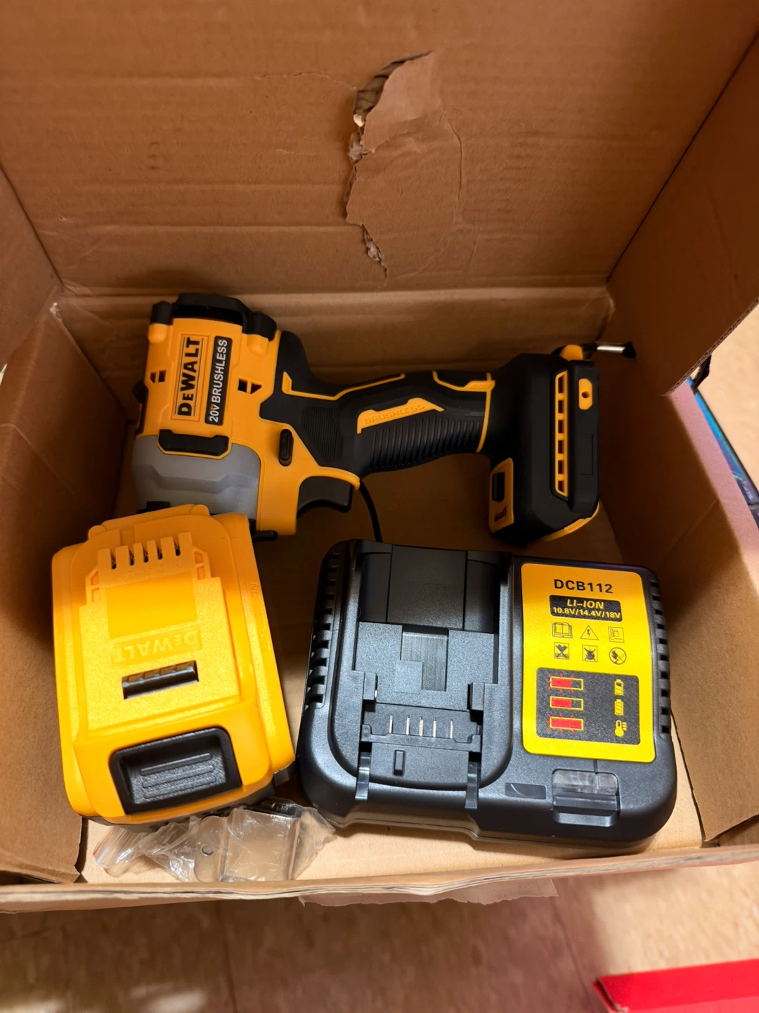 DeWalt 20V Brushless Impact Driver with 6.0Ah Battery