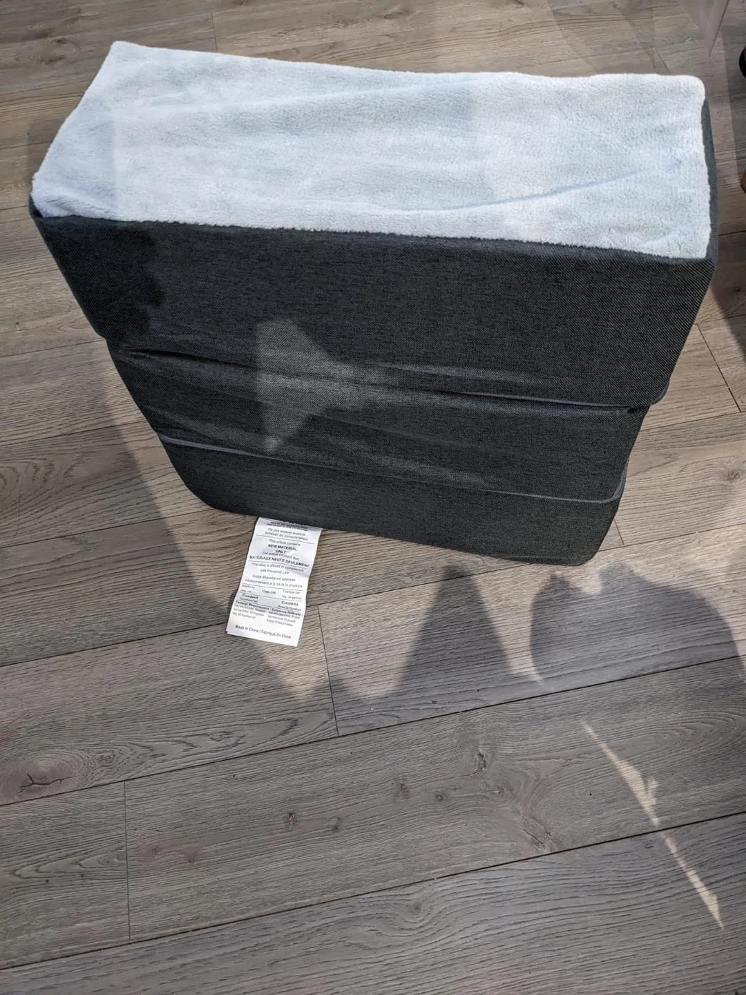Zinus 3-Step Pet Stairs (New) - photo 5