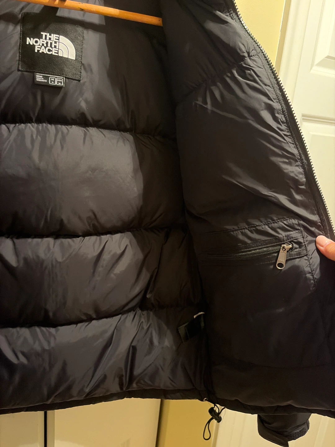 Like New The North Face Puffer Jacket - photo 5