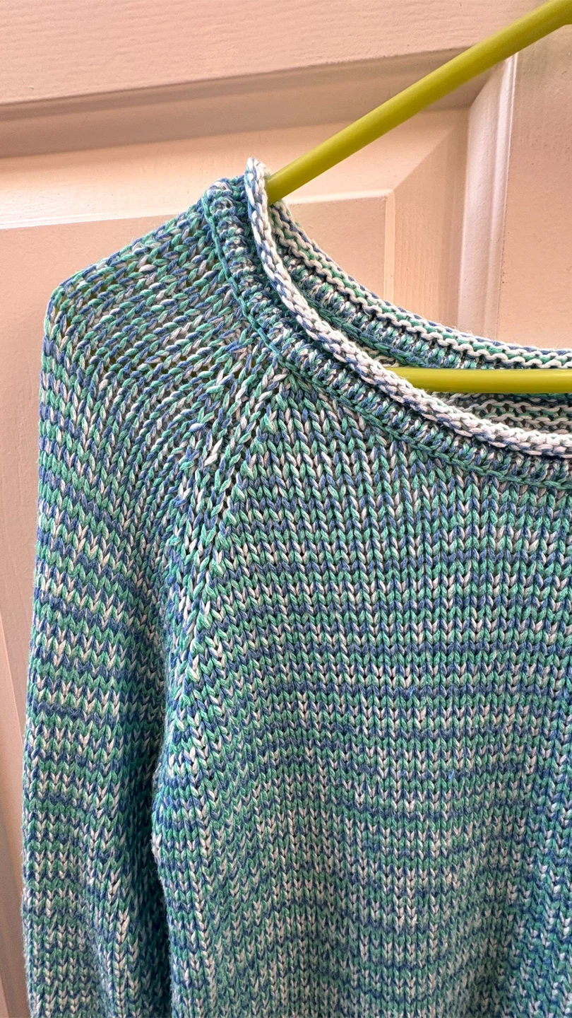 Blue and White Knit 🧶 Sweater - S - photo 2