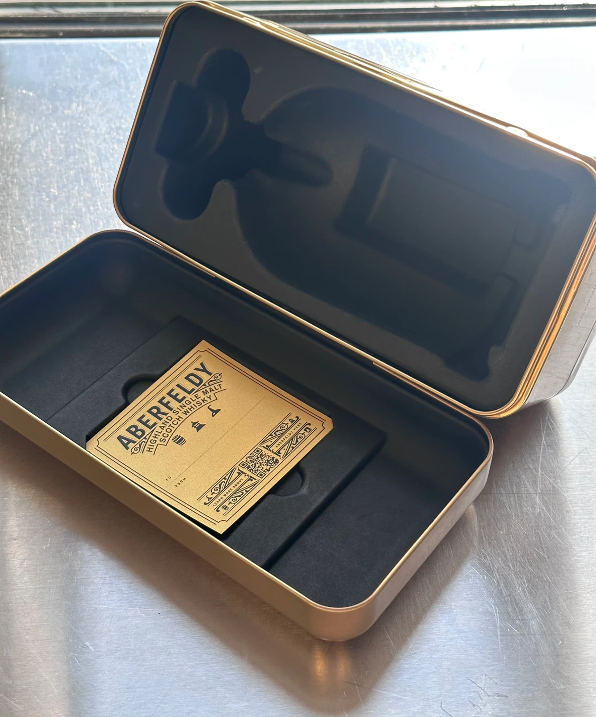 Aberfeldy 12 Year Old Scotch Whisky Tin - photo 4