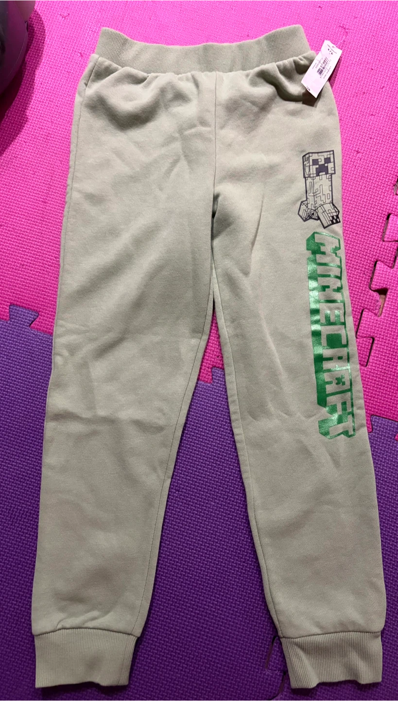 Minecraft Joggers ~ Size Small (6 year)