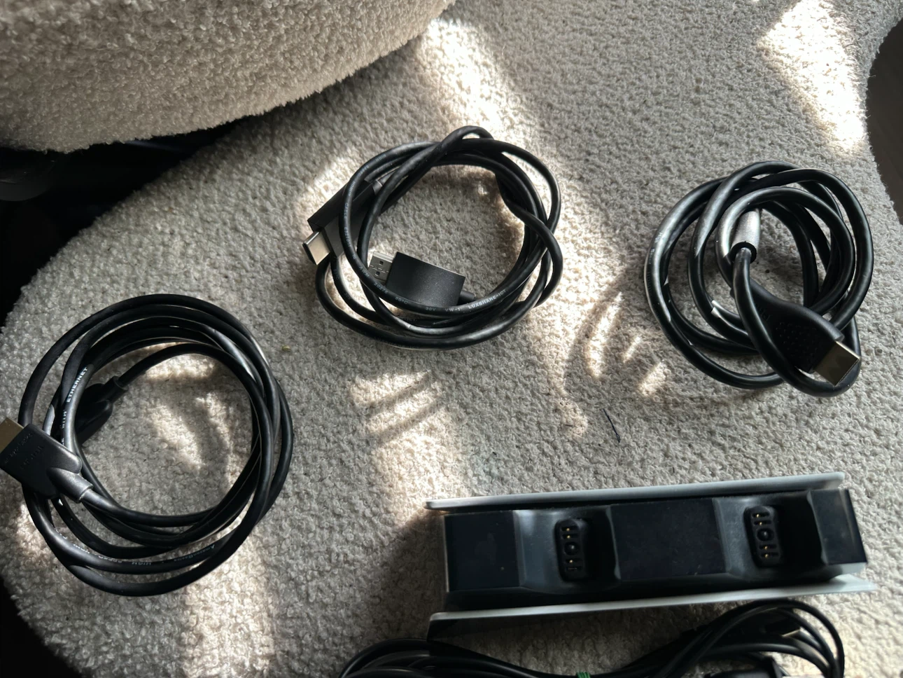 HDMI WIRE CORD ($10 EACH)