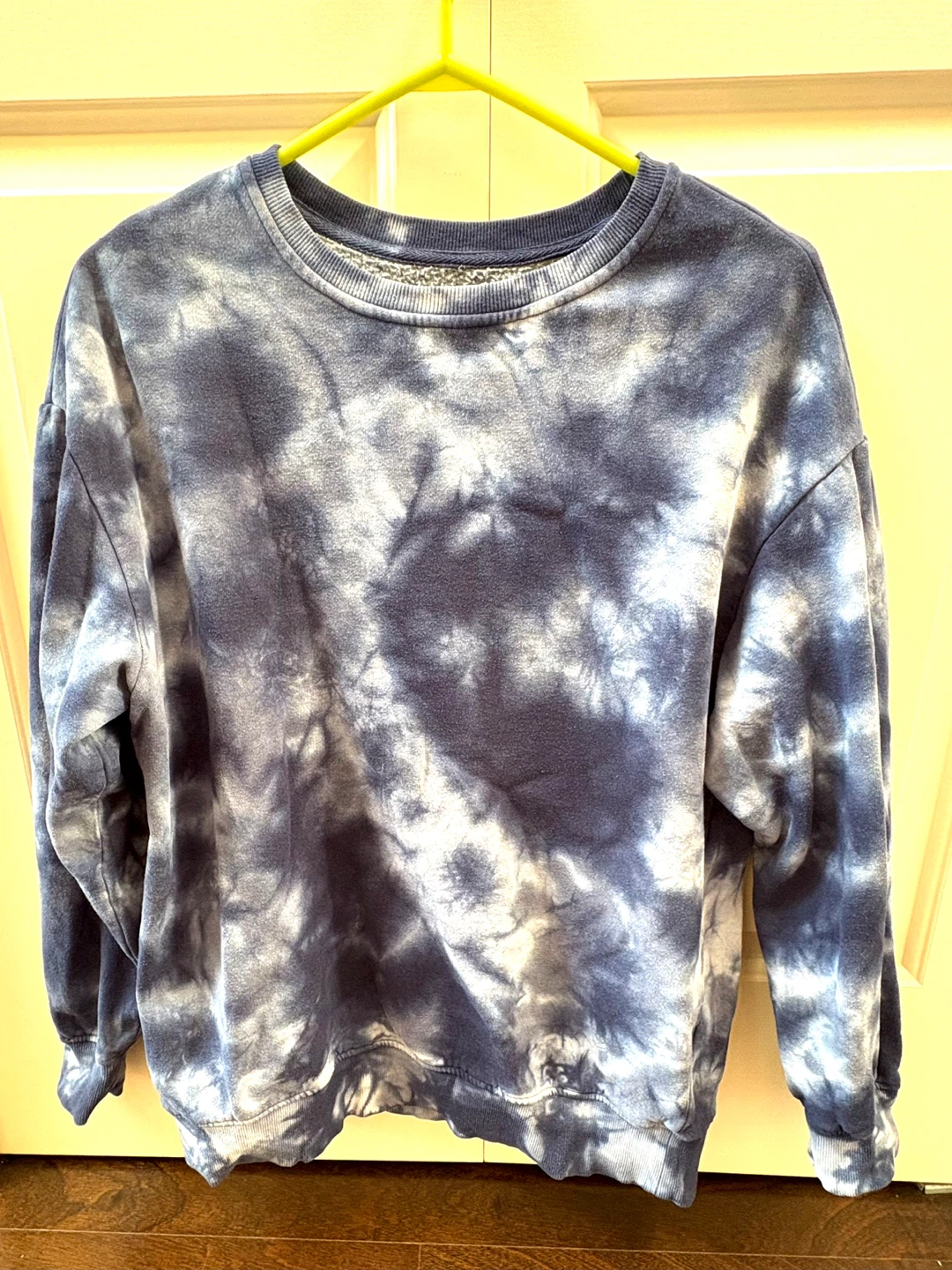 Blue Tie-Dye Crewneck Sweatshirt