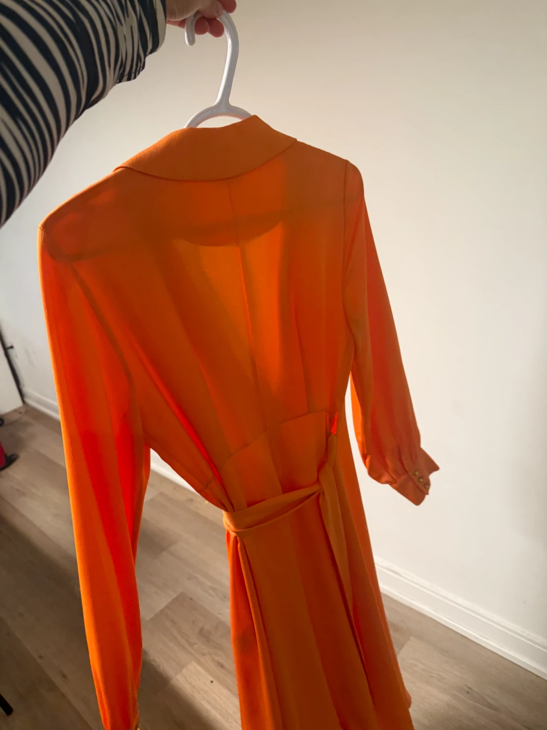 Favori Orange Wrap Dress - photo 4