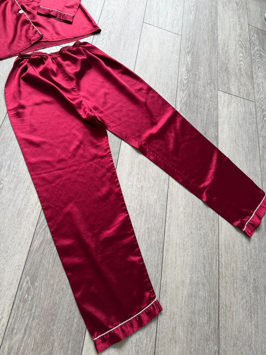 Red/Whine Satin Pajama Set - photo 3