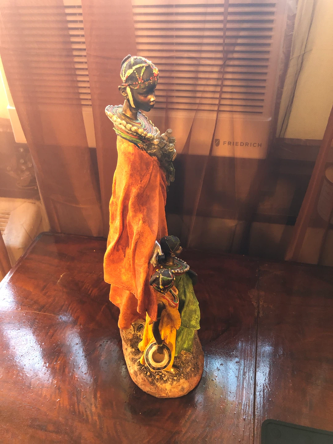 Decorative African Woman and Children Figurine - photo 2