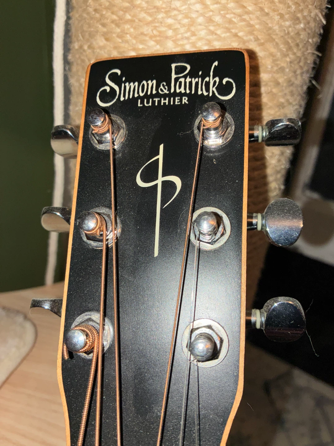 Simon & Patrick Parlour Luthier Acoustic Guitar - photo 3