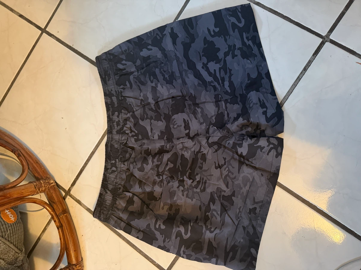 Men’s Swim Trunks - photo 3