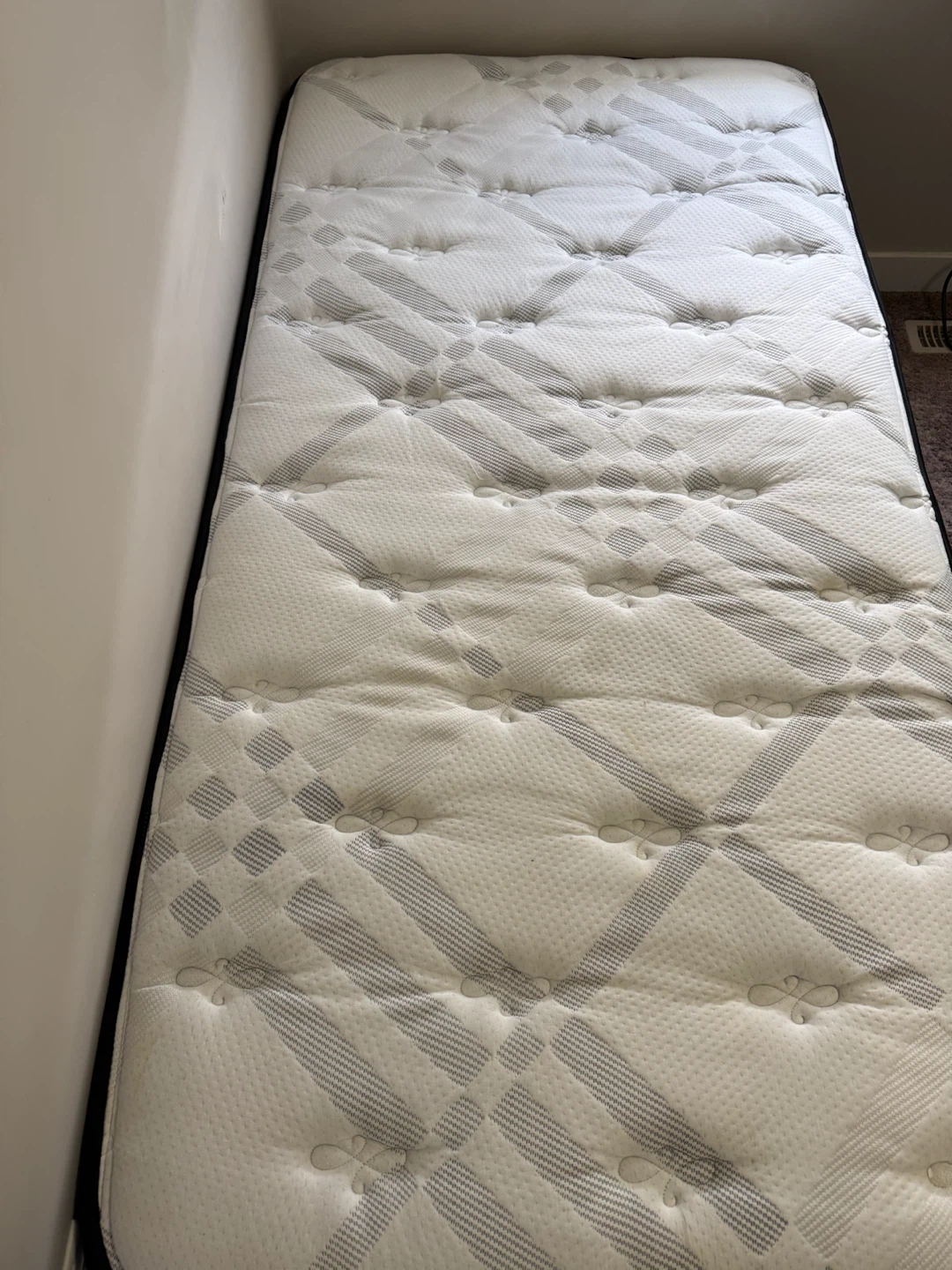 Kingsdown Mattress and Box - photo 3