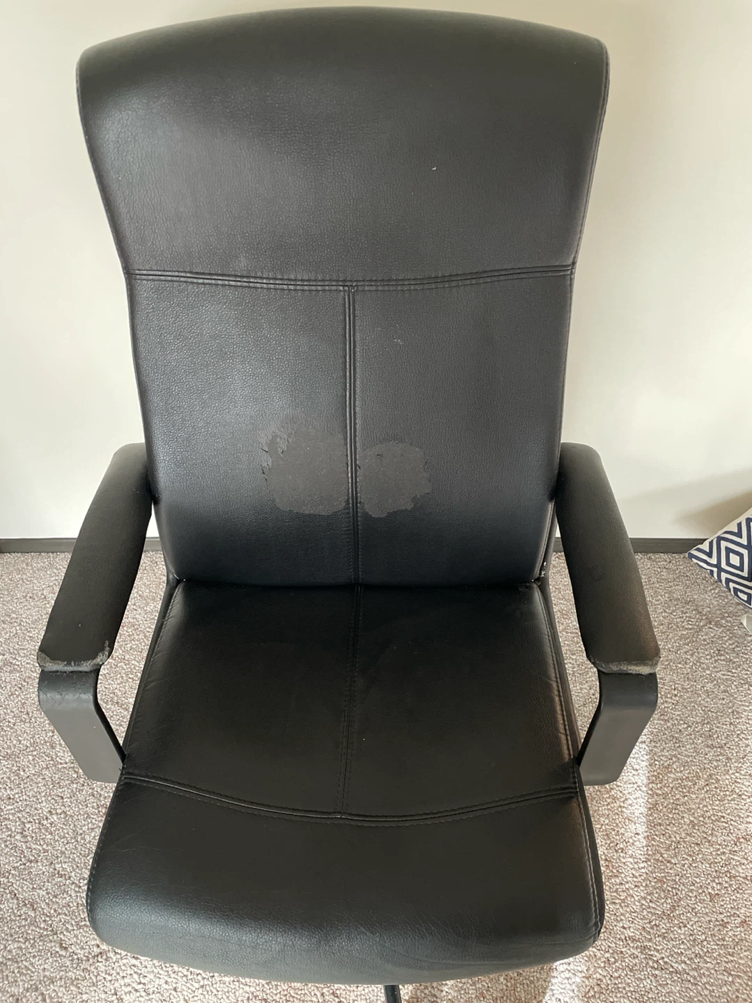 Black Office Chair - photo 2