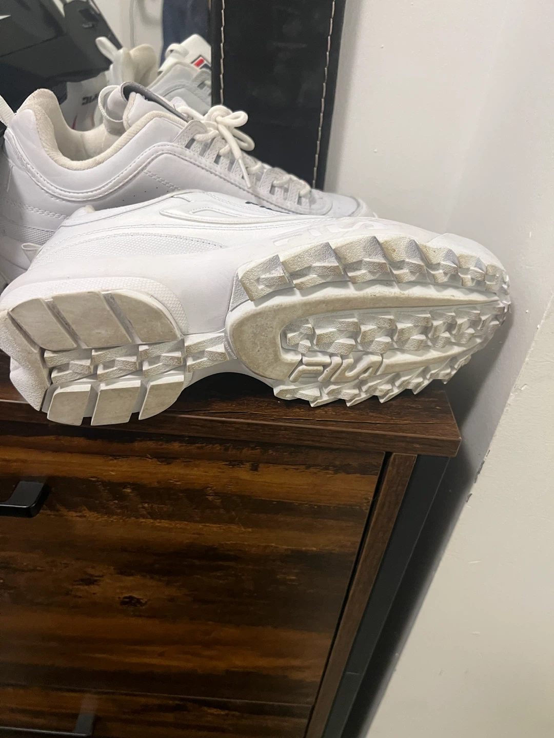 Fila White Sneakers Size 10 - photo 2