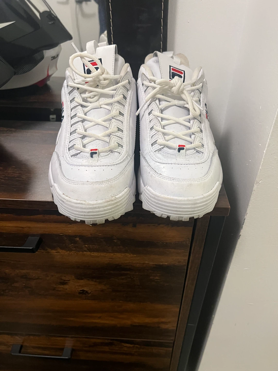 Fila White Sneakers Size 10 - photo 3