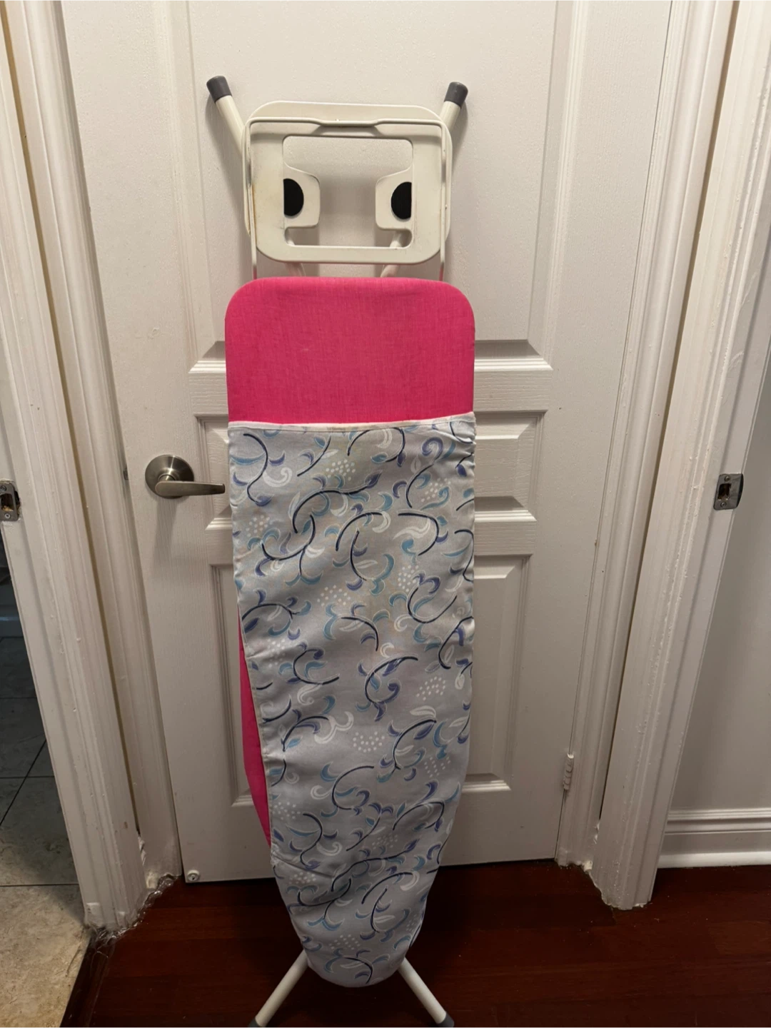 Collapsible Ironing Board