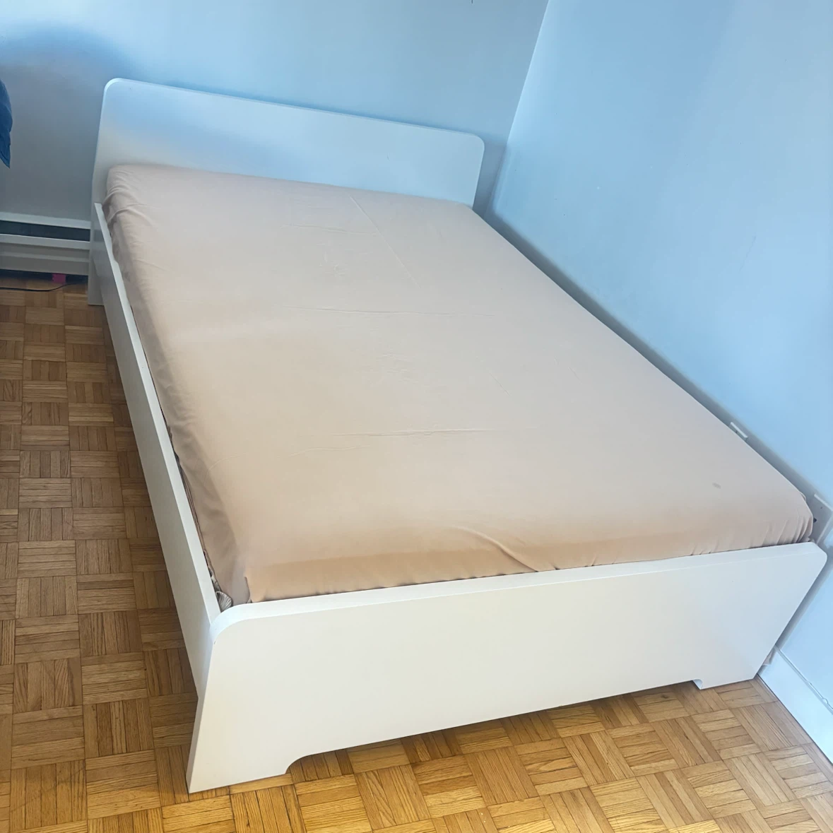 IKEA MALM Bed frame, high, white - size full - photo 3