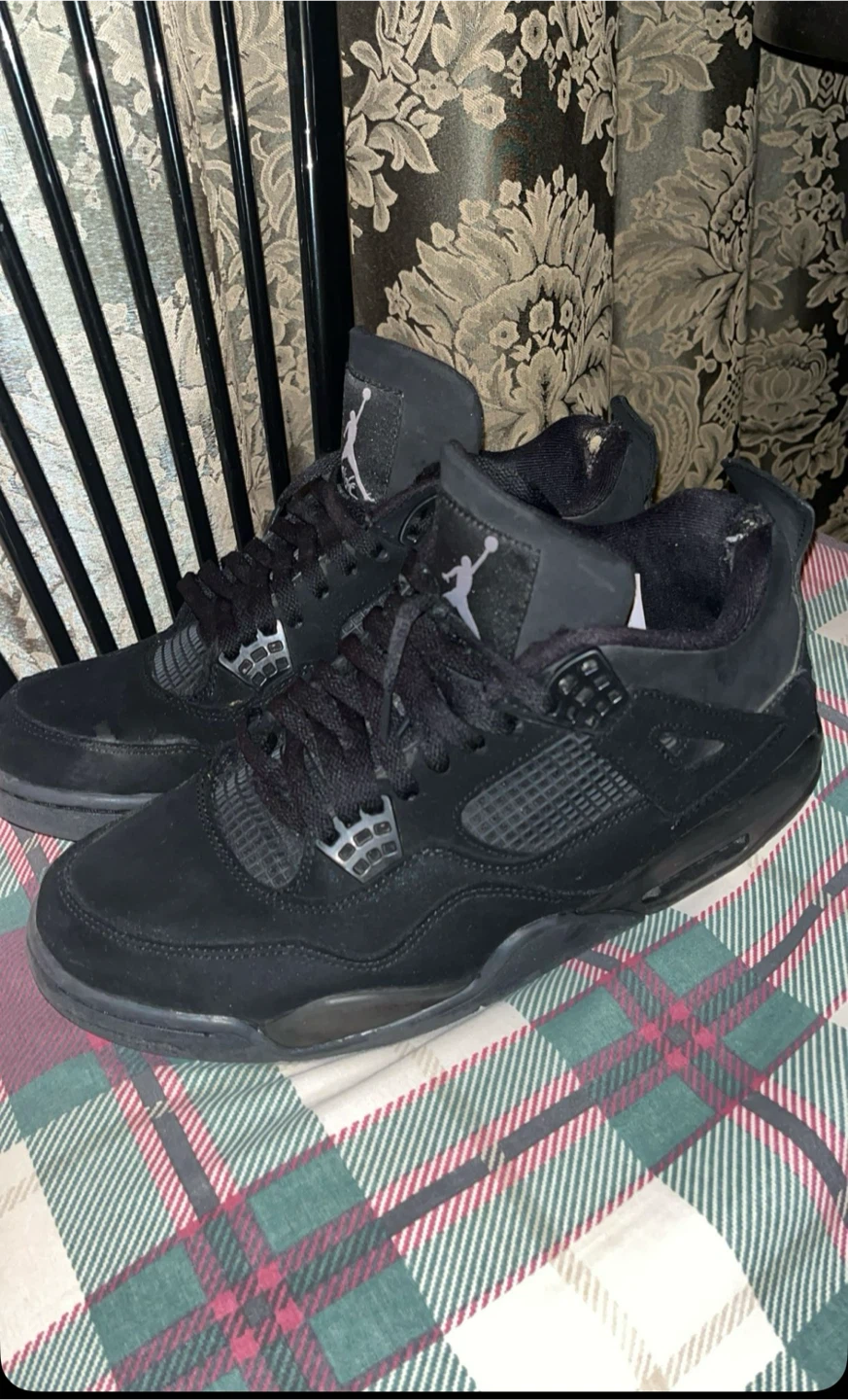 Air Jordan 4 Retro Black Cat - photo 2