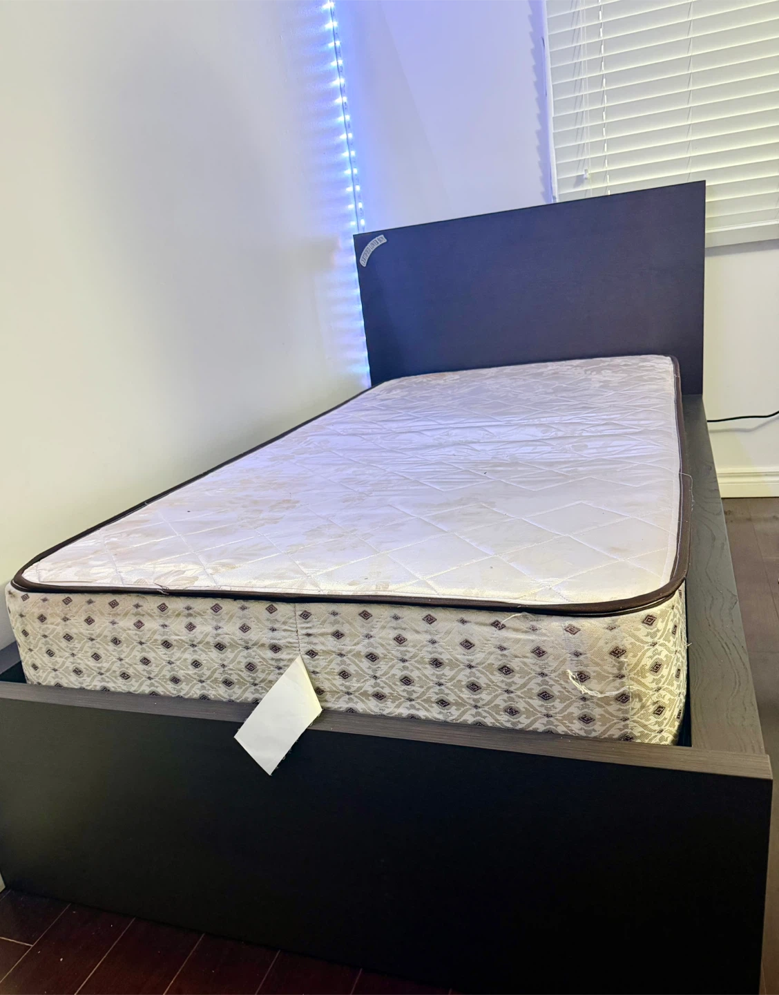 2 IKEA Twin Bed Frame with Mattress. - photo 4