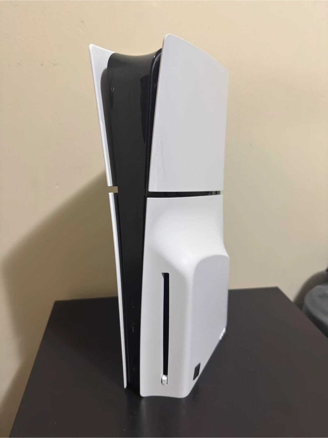 PS5 Slim Disc 1TB with Controller - photo 3