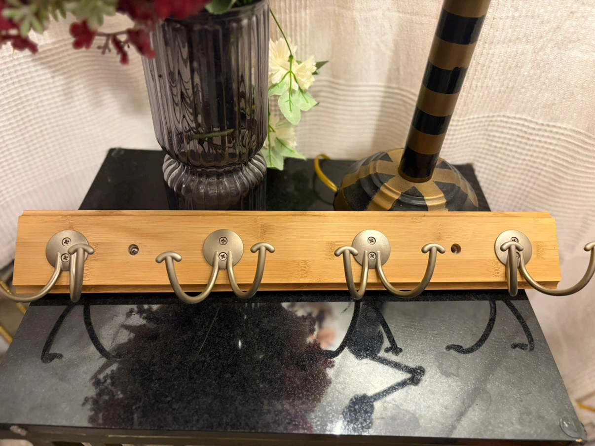 Wooden Wall Hook Rack - photo 3