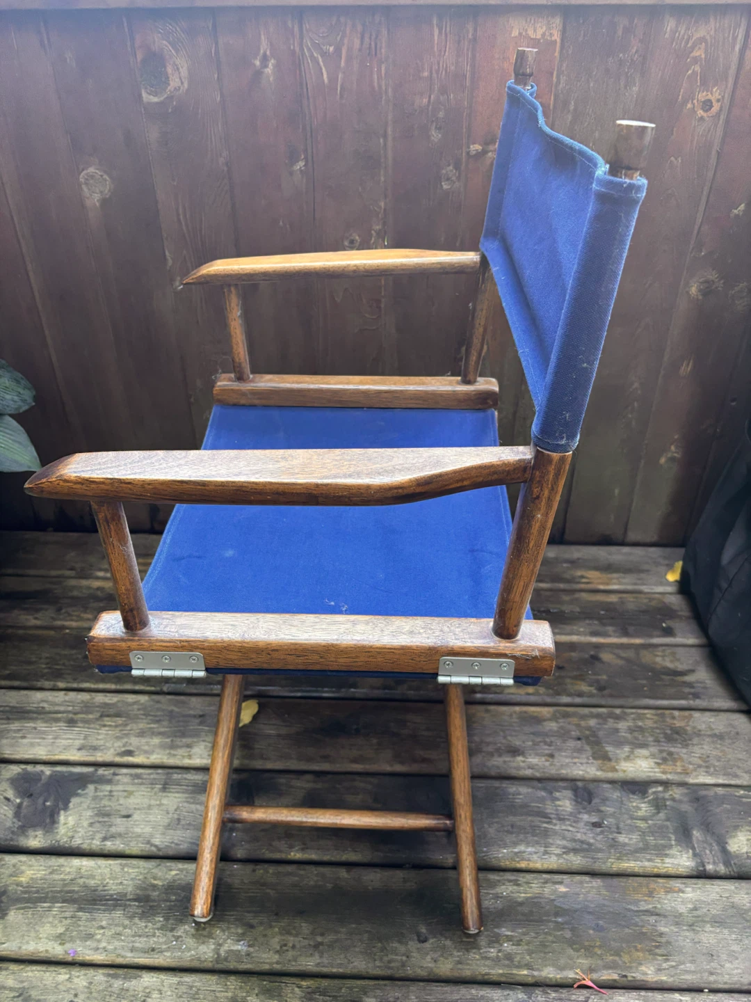 Vintage Pier 1 Solid Wood Director’s Chair – Royal Blue Canvas - photo 3