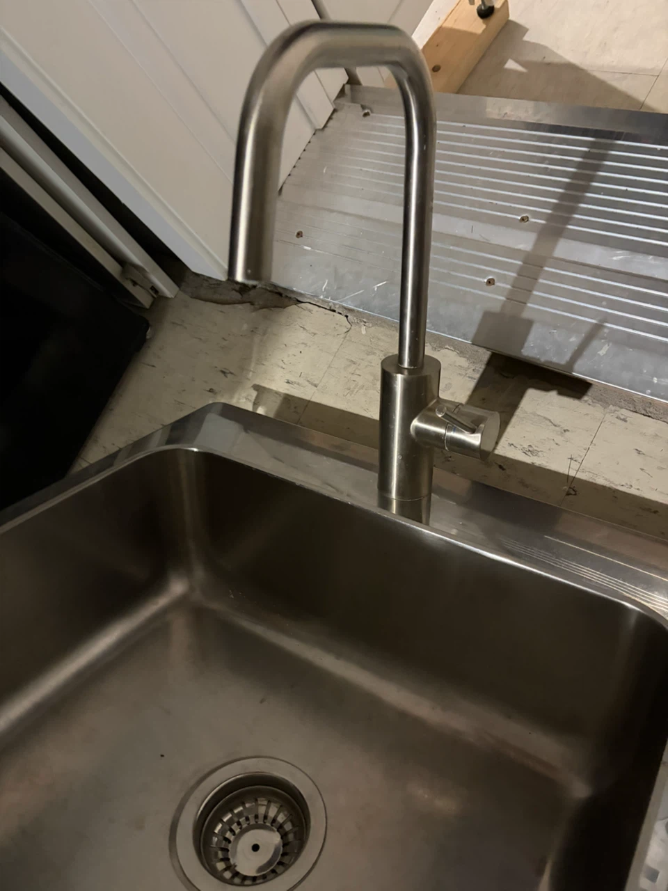Stainless Steel Single Basin Sink with Faucet - photo 5