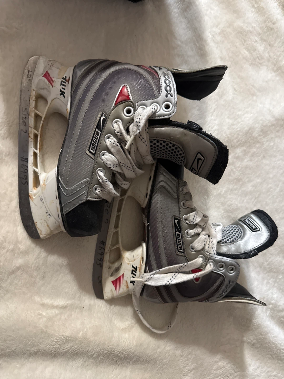 Bauer Hockey Skates Size 2