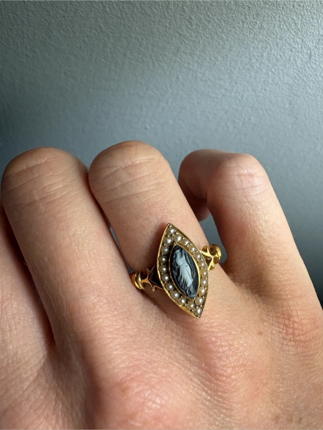 Vintage Marquise Cameo and Pearl Ring - photo 3