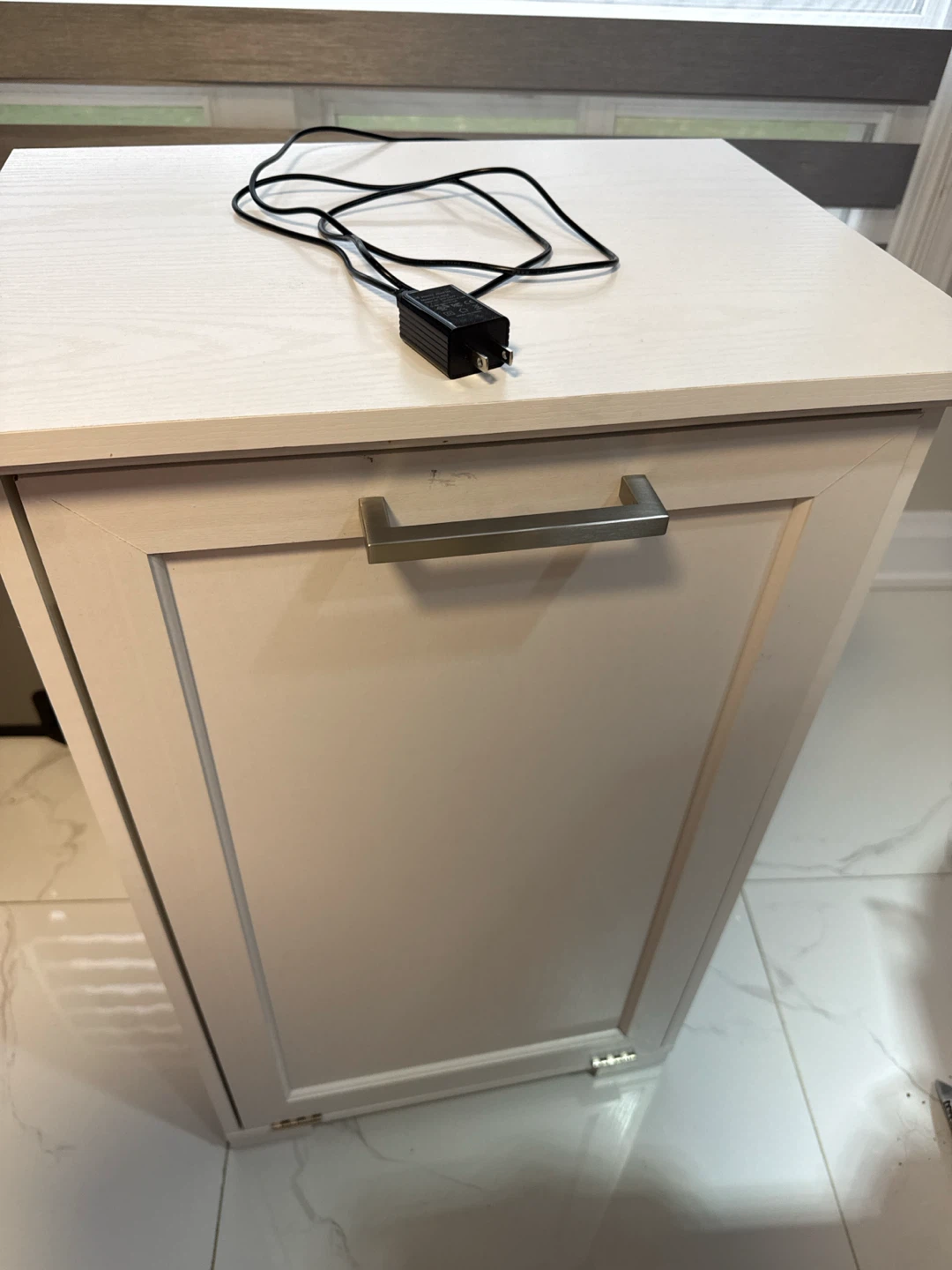White wooden Trash / Laundry Bin