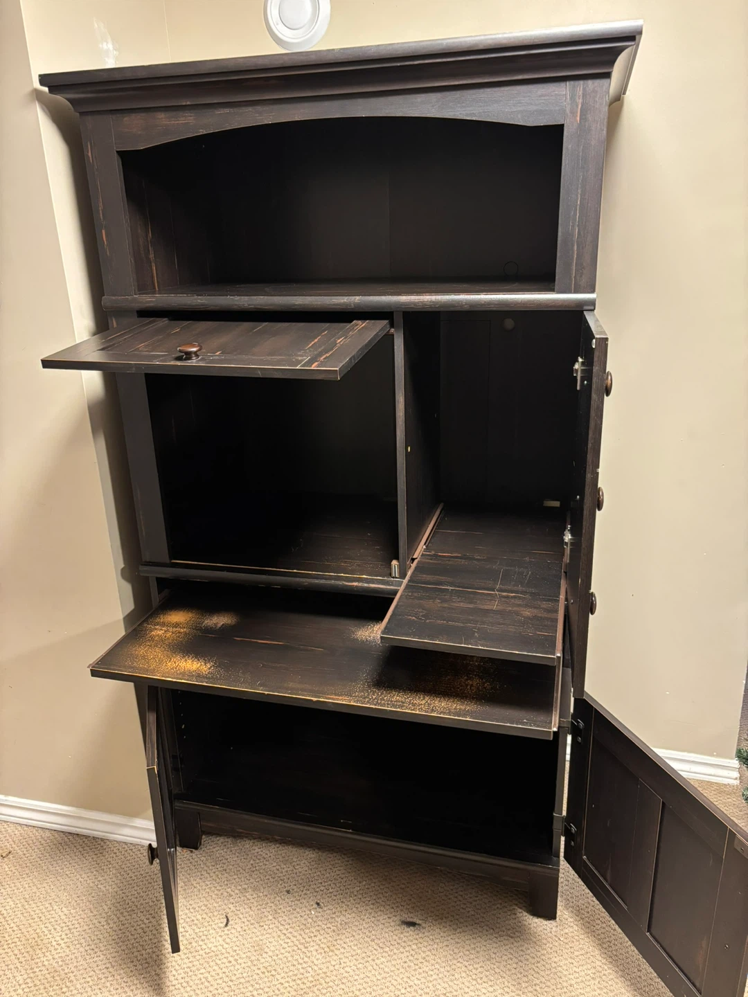 Computer station hutch - photo 2