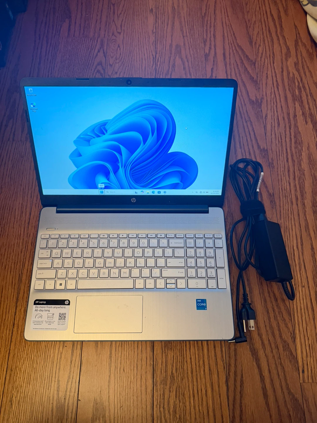 HP Laptop 15.6 Inch/16GB RAM/256GB SSD/Good battery/Charger