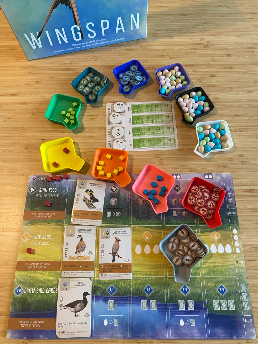 Stackable tray with bagging funnel for board games - photo 2