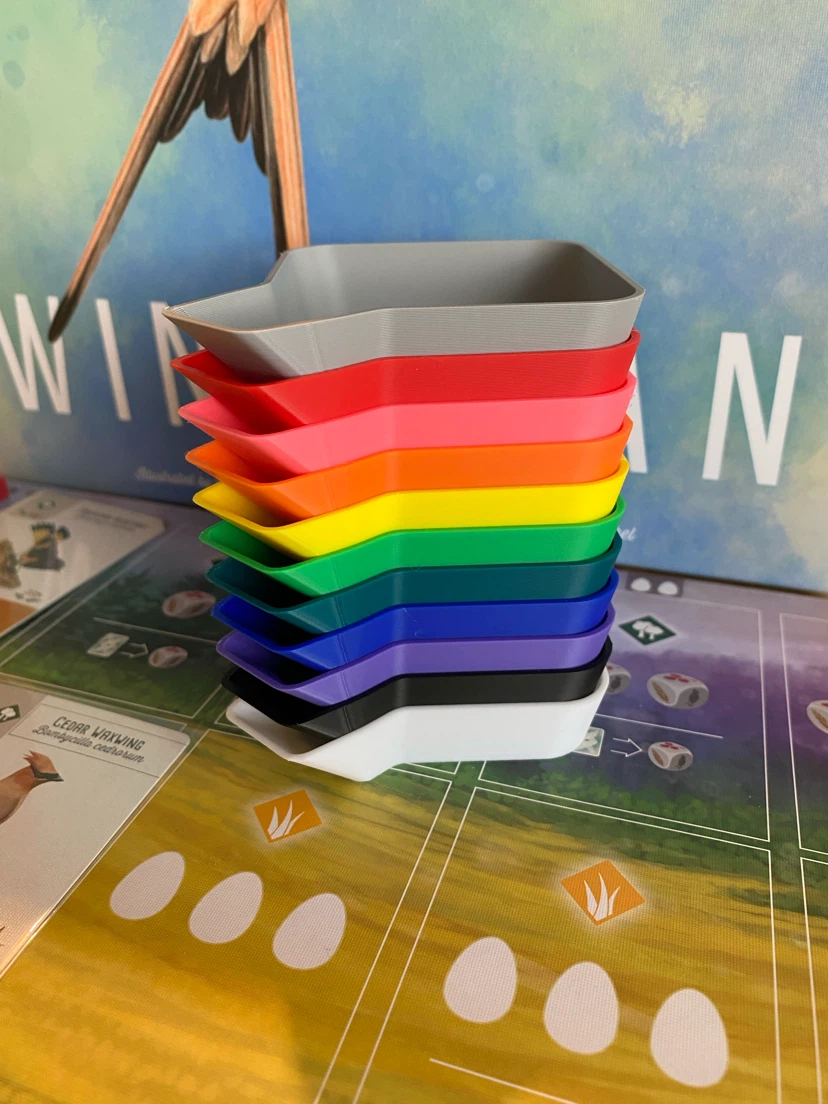Stackable tray with bagging funnel for board games - photo 3