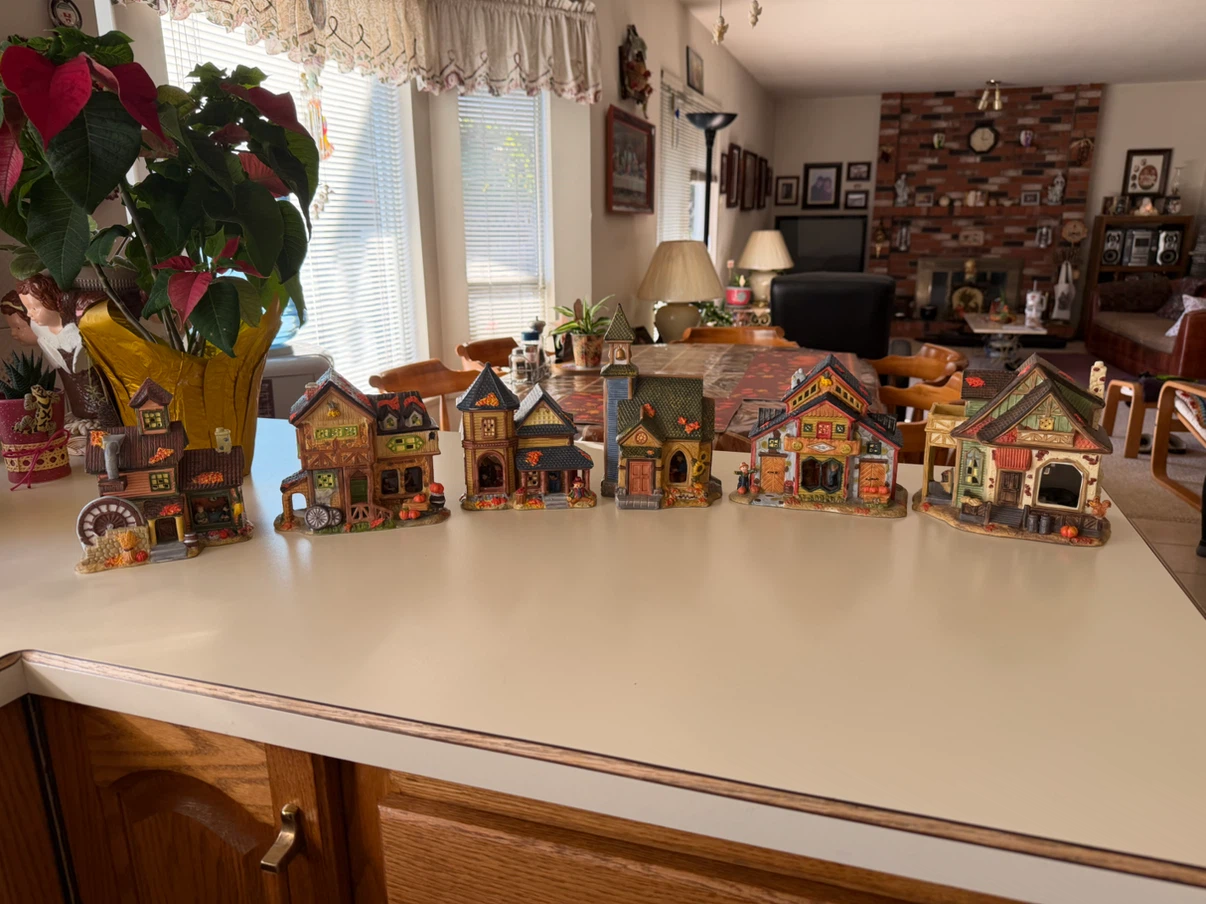 Set of 6 Miniature Autumn Harvest Village Buildings
