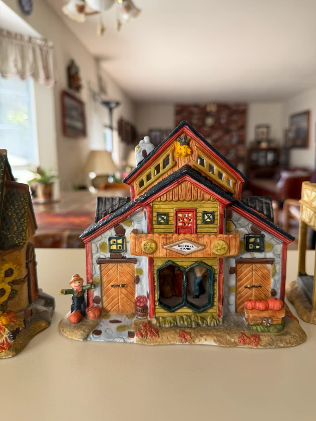 Set of 6 Miniature Autumn Harvest Village Buildings - photo 4