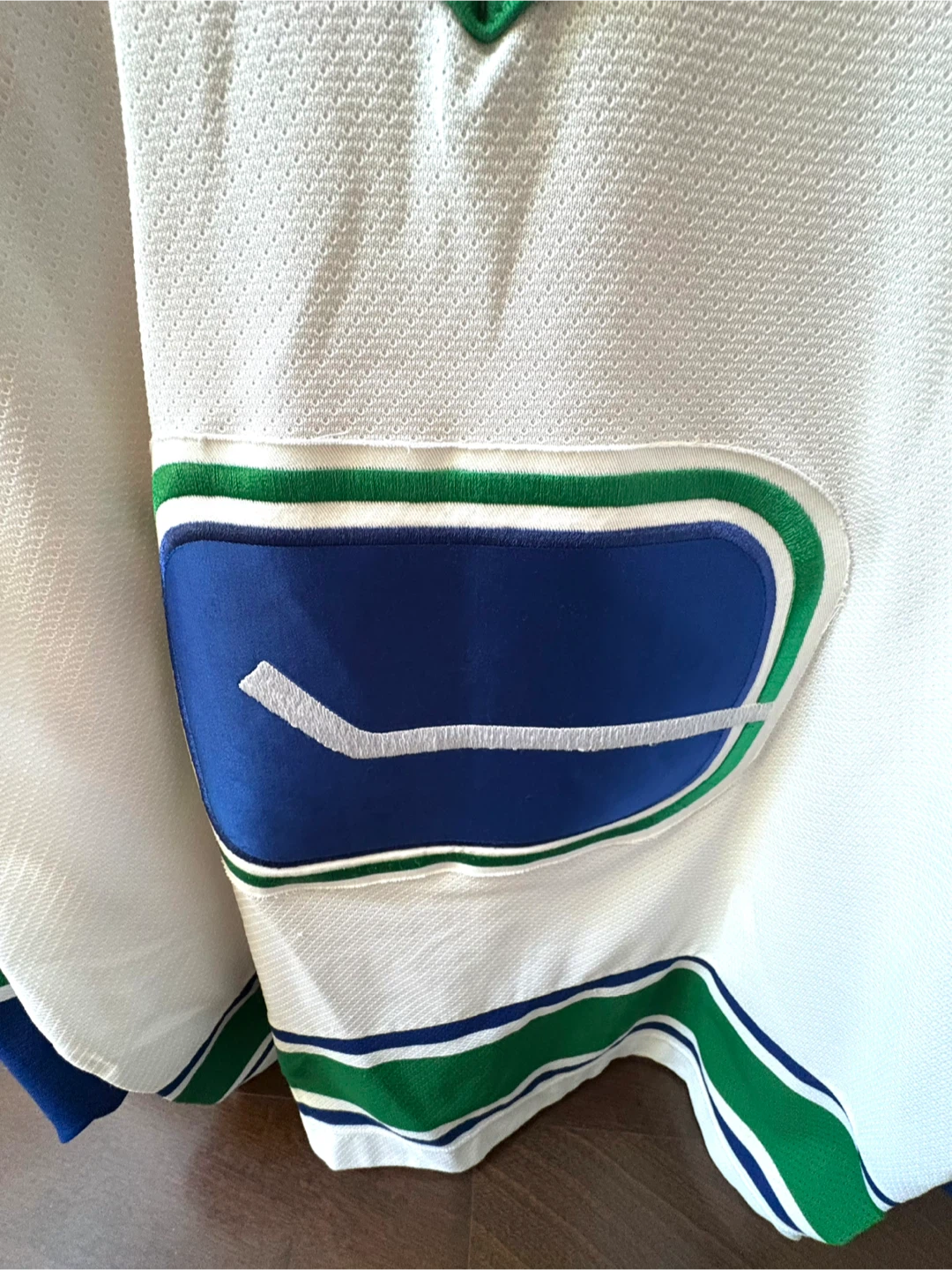 CCM Vancouver Canucks Vintage Jersey - L - photo 2