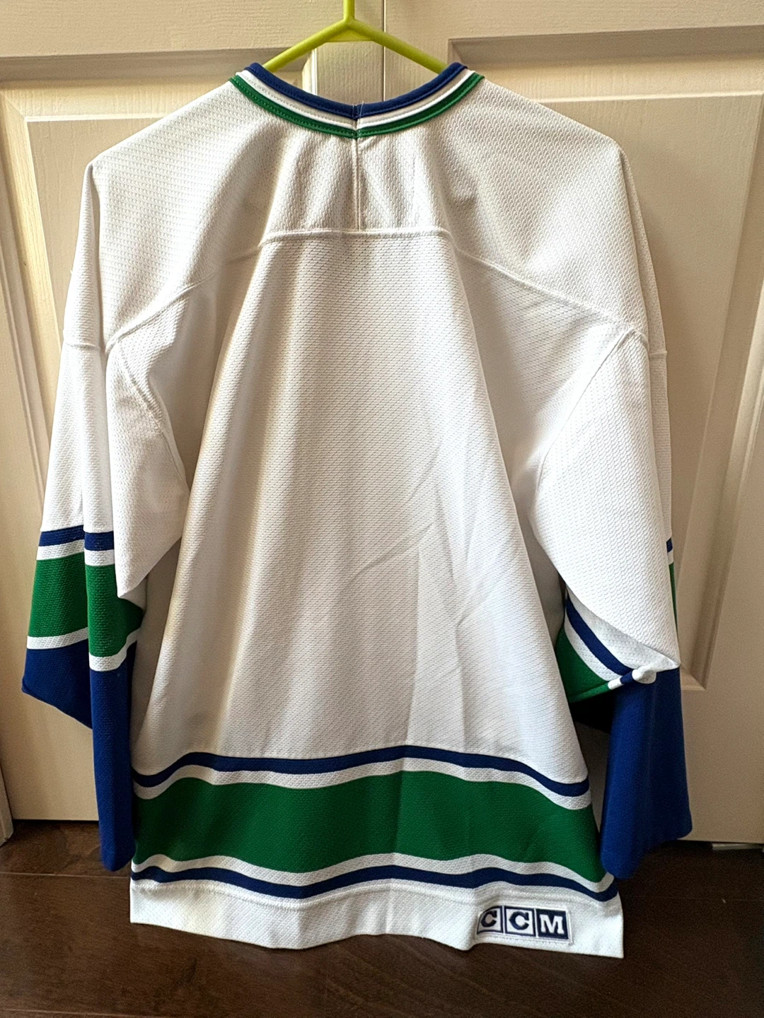 CCM Vancouver Canucks Vintage Jersey - L - photo 3