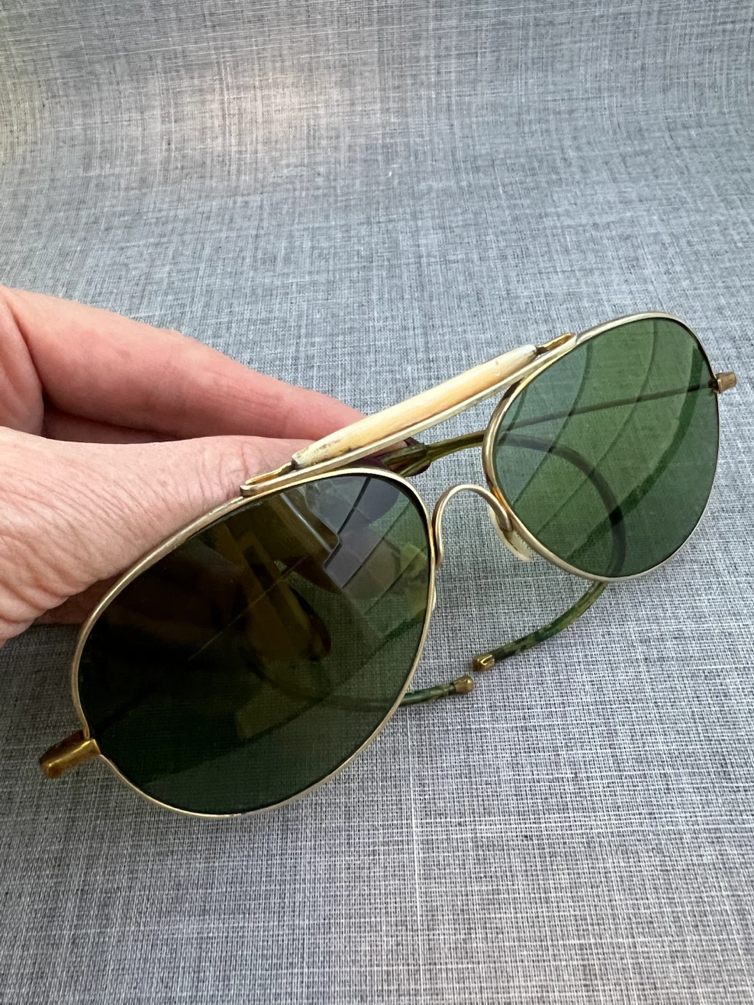 Vintage Aviator Sunglasses - photo 3