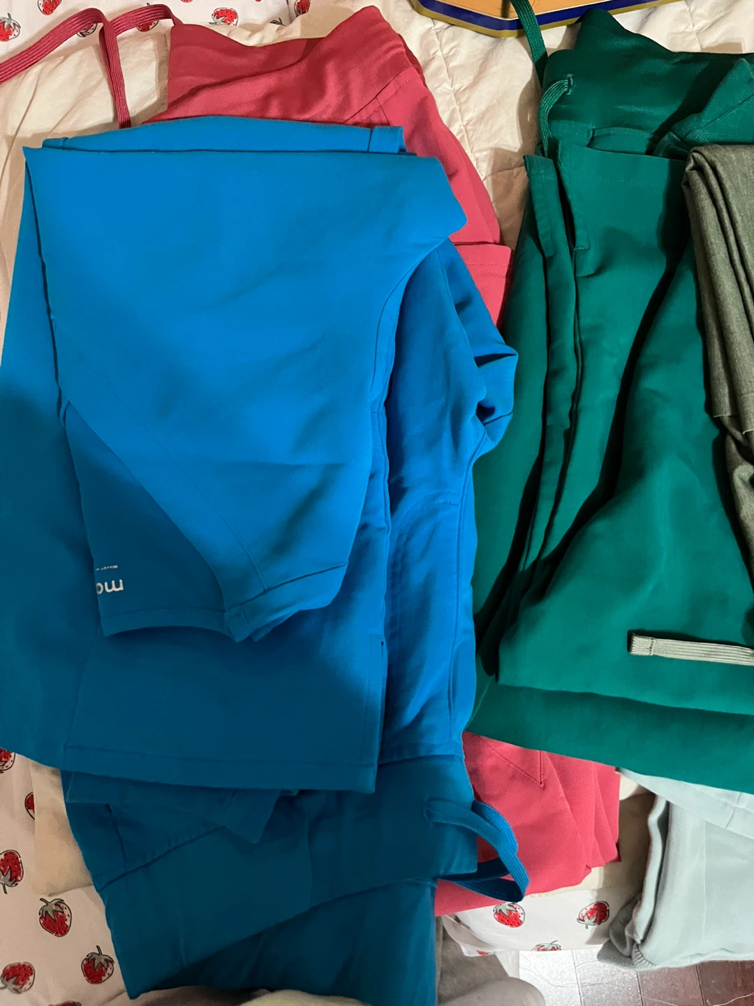 Maan Scrub Tops and Pants - photo 3
