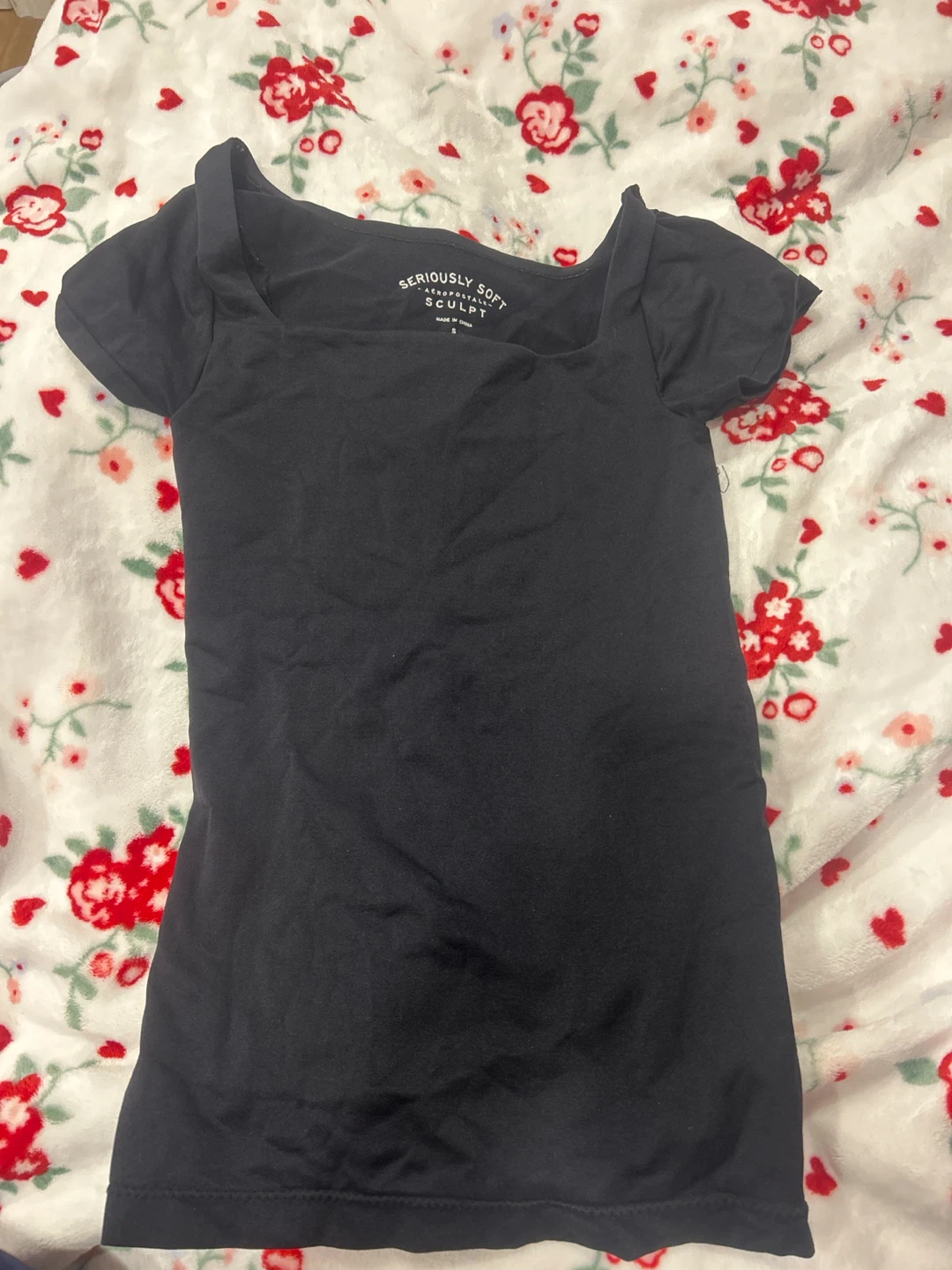 Aeropostale Seriously Soft Sculpt Black Top